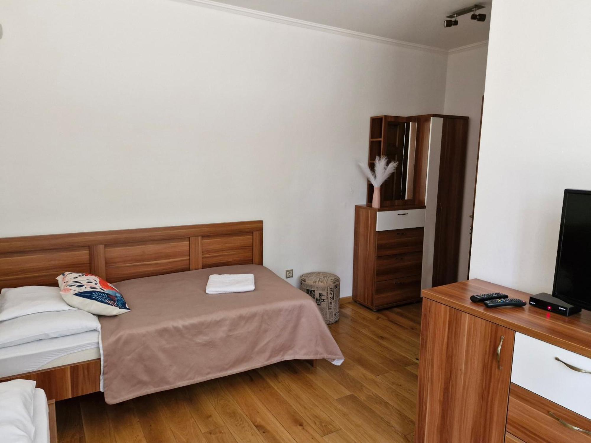 Senyoi Vendeghaz Panzió Bozsva Kültér fotó